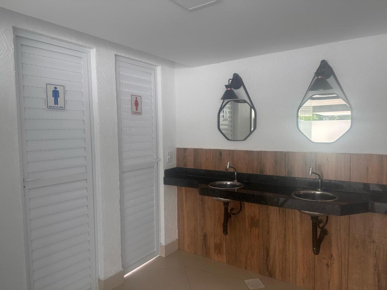 Jathy - Centro, Varanda Gourmet, Ar Condicionado, Piscina E Wi-Fi Ubatuba Ngoại thất bức ảnh